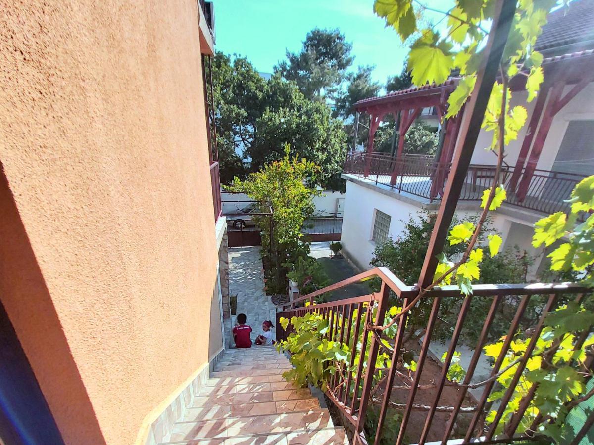 Apartman Arija-Pino Vodice Zewnętrze zdjęcie