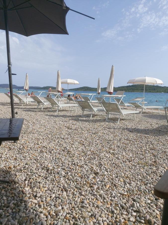 Apartman Arija-Pino Vodice Zewnętrze zdjęcie