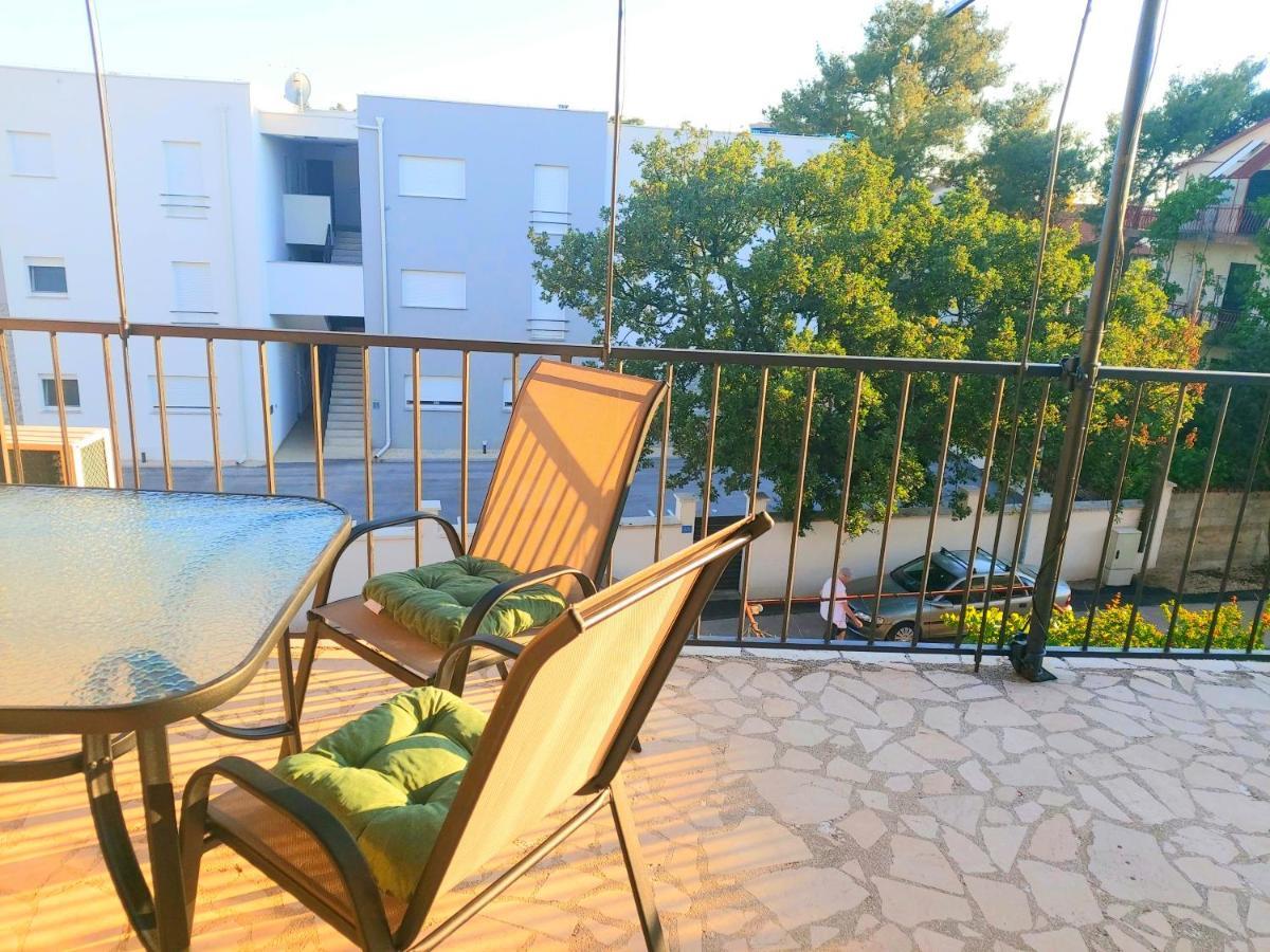 Apartman Arija-Pino Vodice Zewnętrze zdjęcie